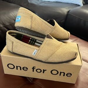 Women TOMS Classics